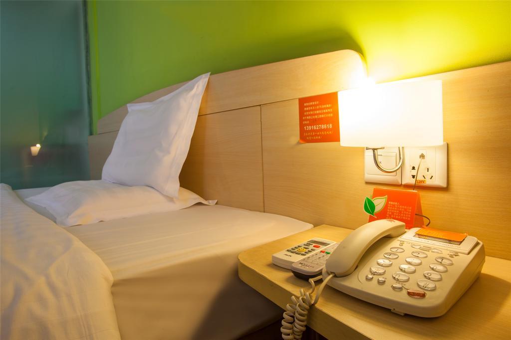 7Days Inn Premium Guangzhou Tianhe West Tiyu Road Subway Station Ruang foto