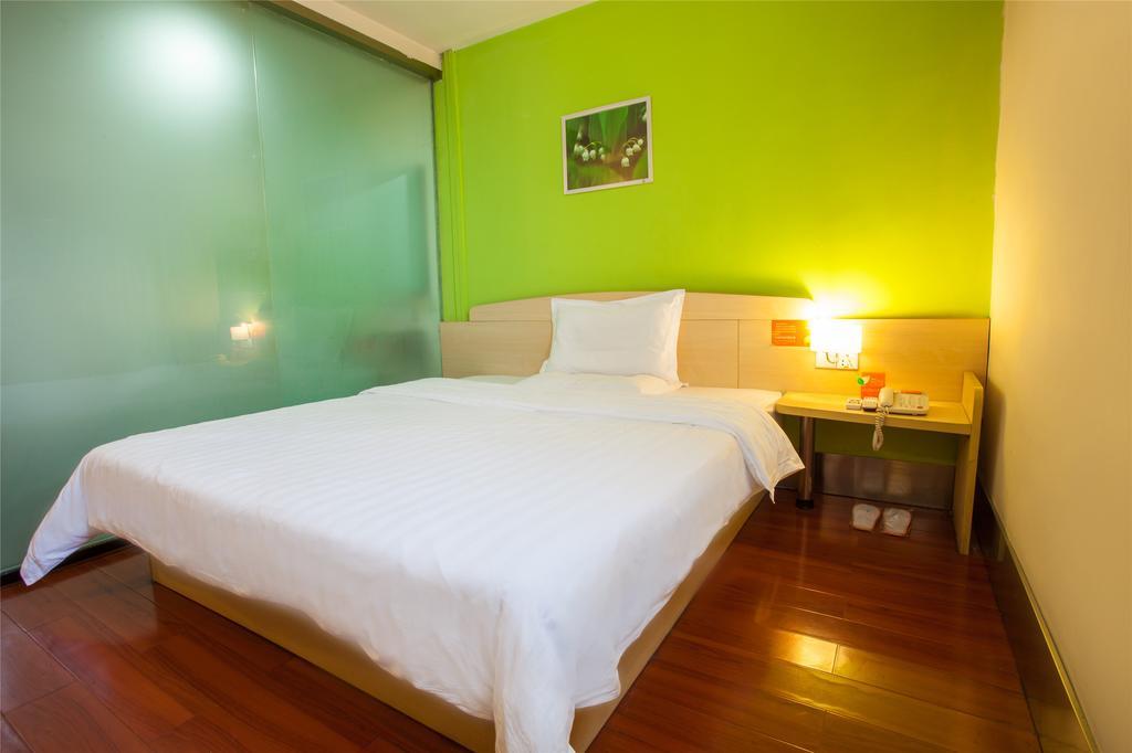 7Days Inn Premium Guangzhou Tianhe West Tiyu Road Subway Station Ruang foto