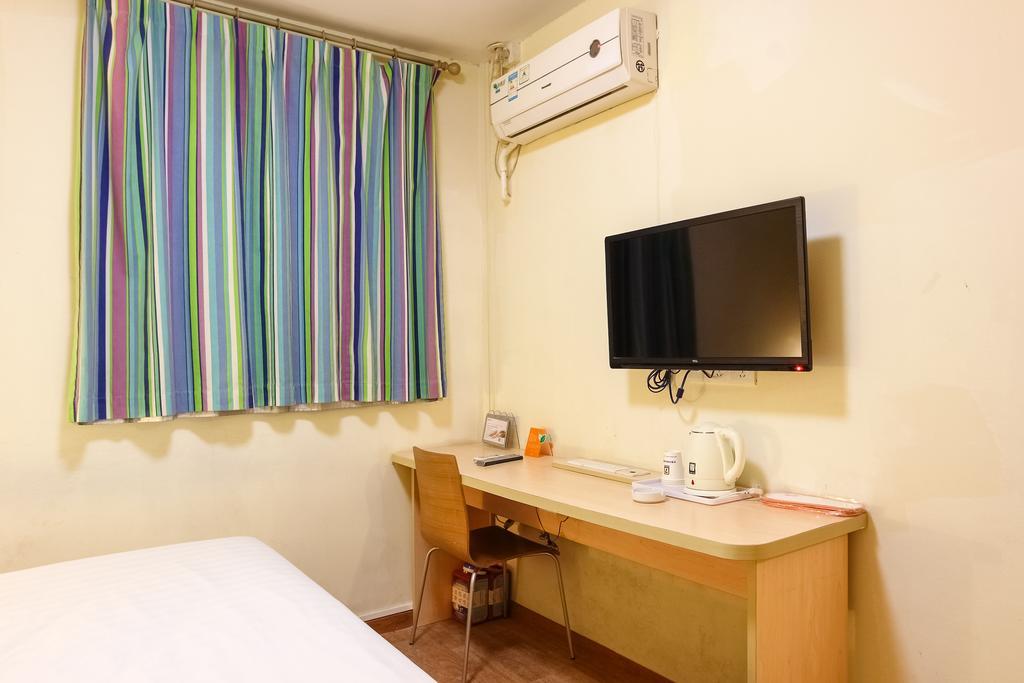 7Days Inn Premium Guangzhou Tianhe West Tiyu Road Subway Station Bagian luar foto